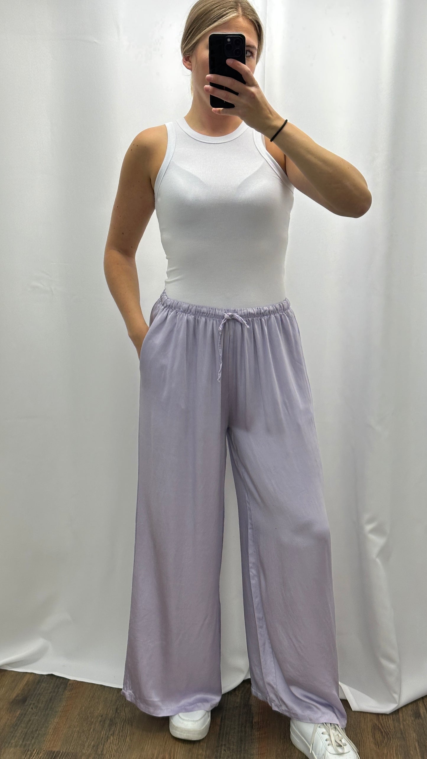 Seiden Hose