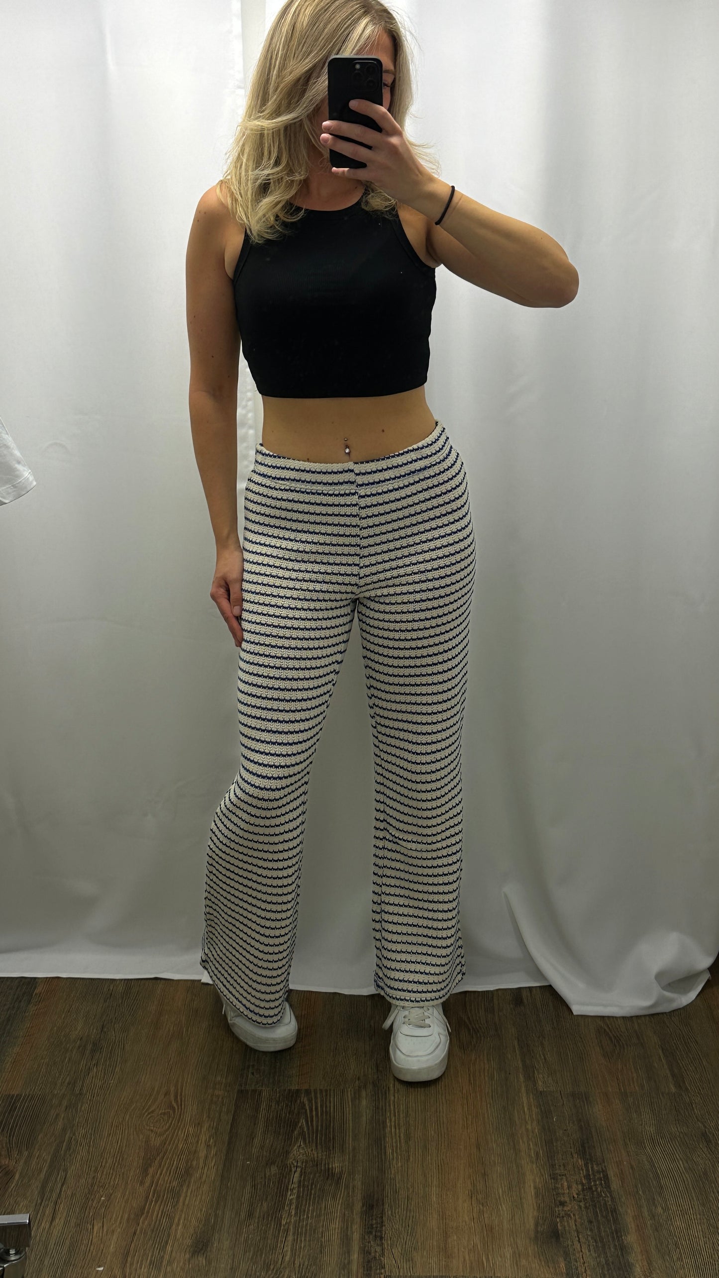 Top Laurina