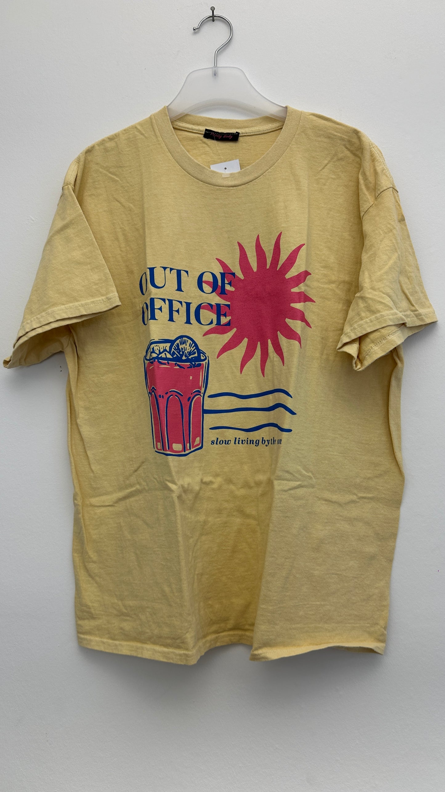 T-Shirt out of Office