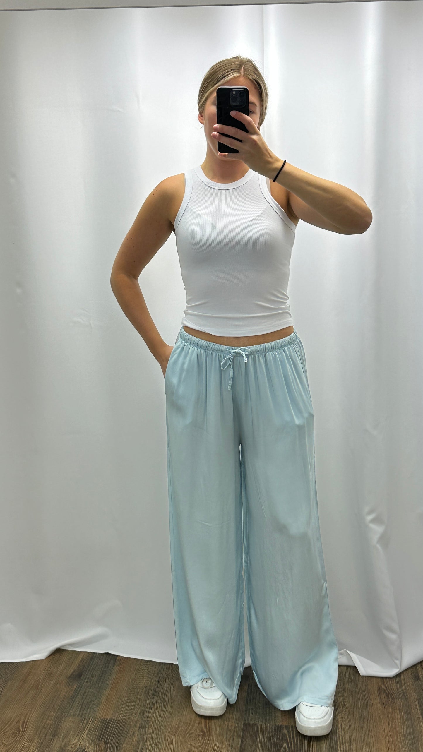 Seiden Hose